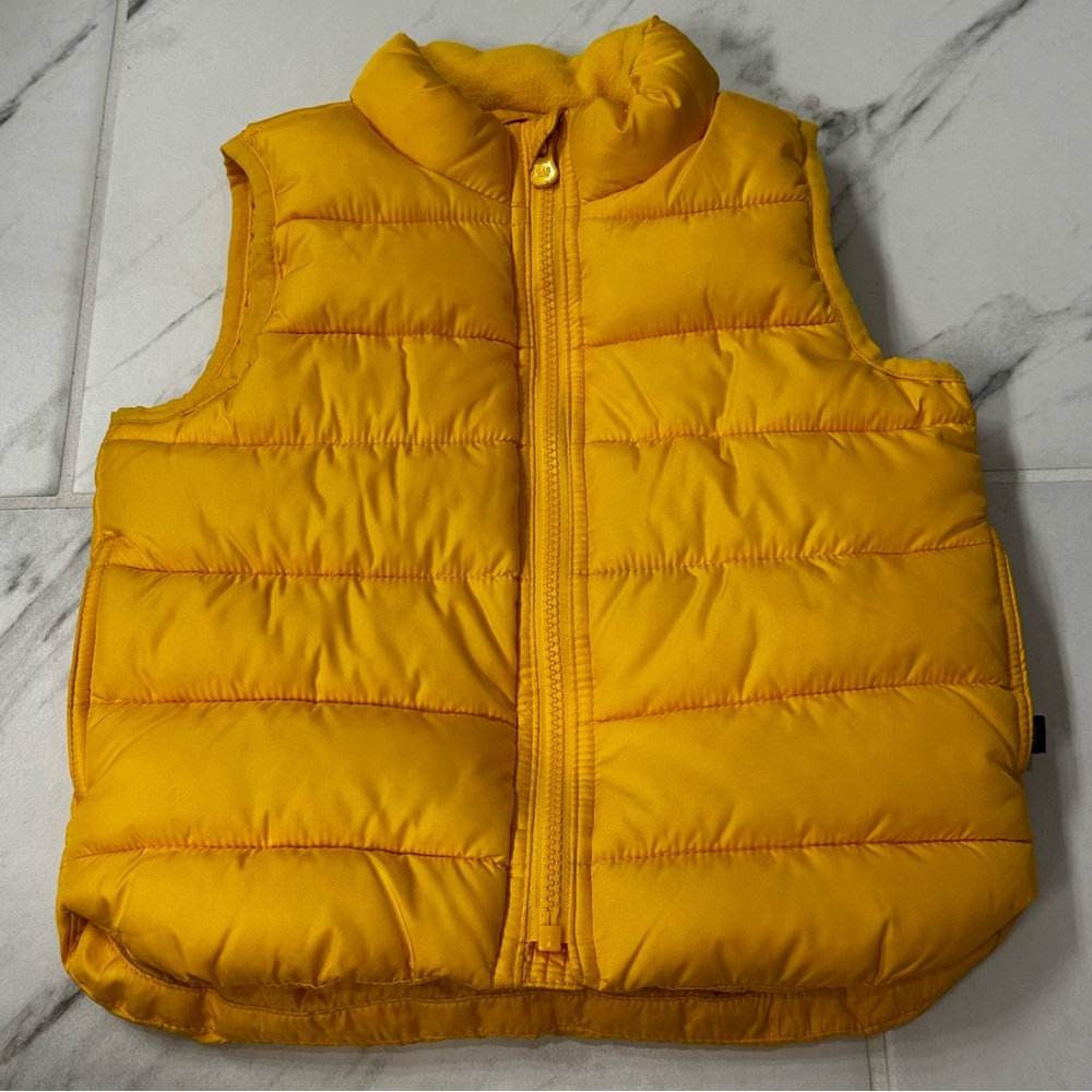 GAP Baby Yellow ColdControl Water-Resistant Vest Size 2 Years